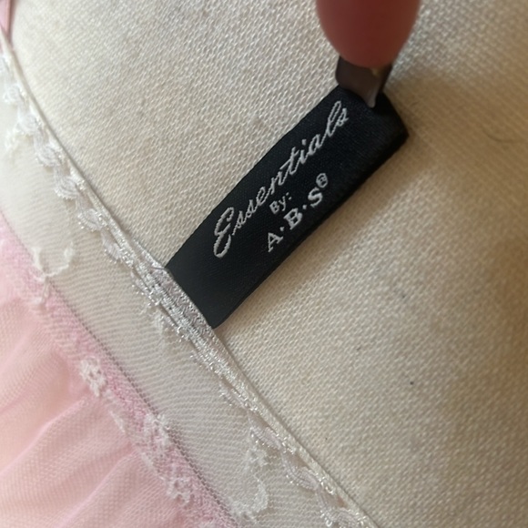 ABS Pink Lace Hearts Magnetic Front Closure Bra Top - Picture 4 of 5